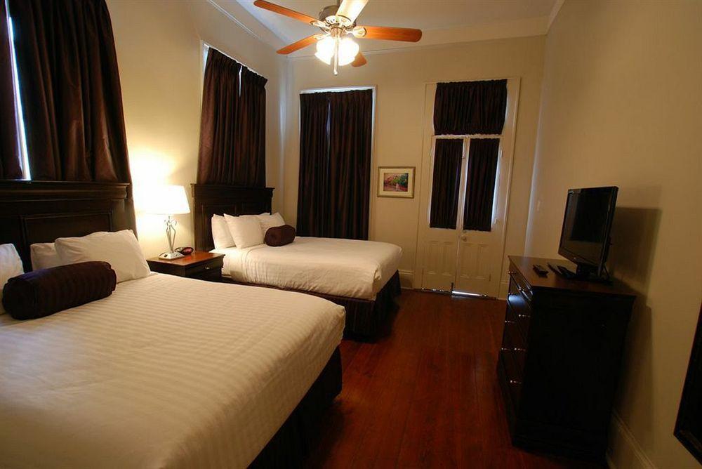 Hotel Lamothe House A French Quarter New Orleans