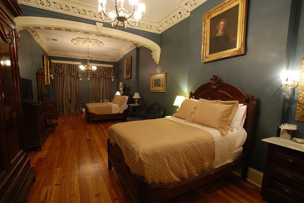 Lamothe House A French Quarter