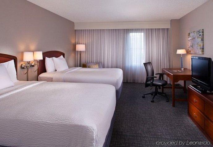 Hotel Courtyard By Marriott Warehouse Arts District 3*