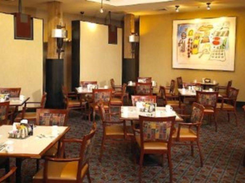 Hotel Courtyard By Marriott Warehouse Arts District 3*
