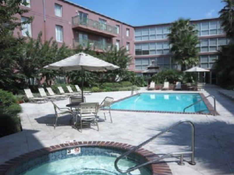 Hotel Courtyard By Marriott Warehouse Arts District New Orleans