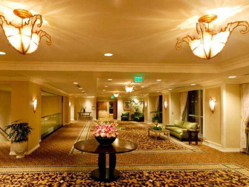 Loews Hotel