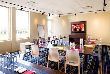 Aloft Downtown 3*