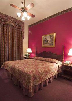 Le Richelieu In The French Quarter Inn 3*