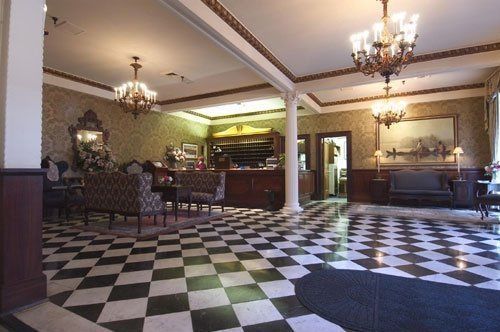 Inn Le Richelieu In The French Quarter New Orleans