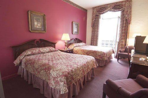 Inn Le Richelieu In The French Quarter