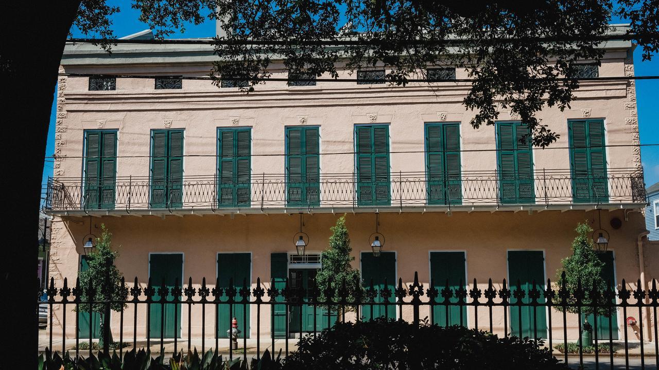 Royal Frenchmen And Bar Hotel 4*
