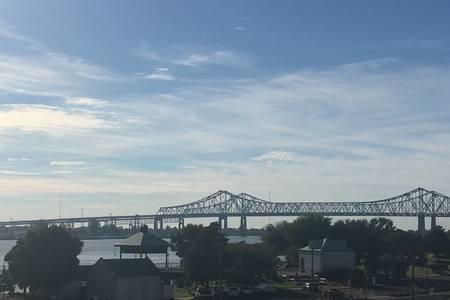 French Quarter Apartment With Mississippi River View New Orleans