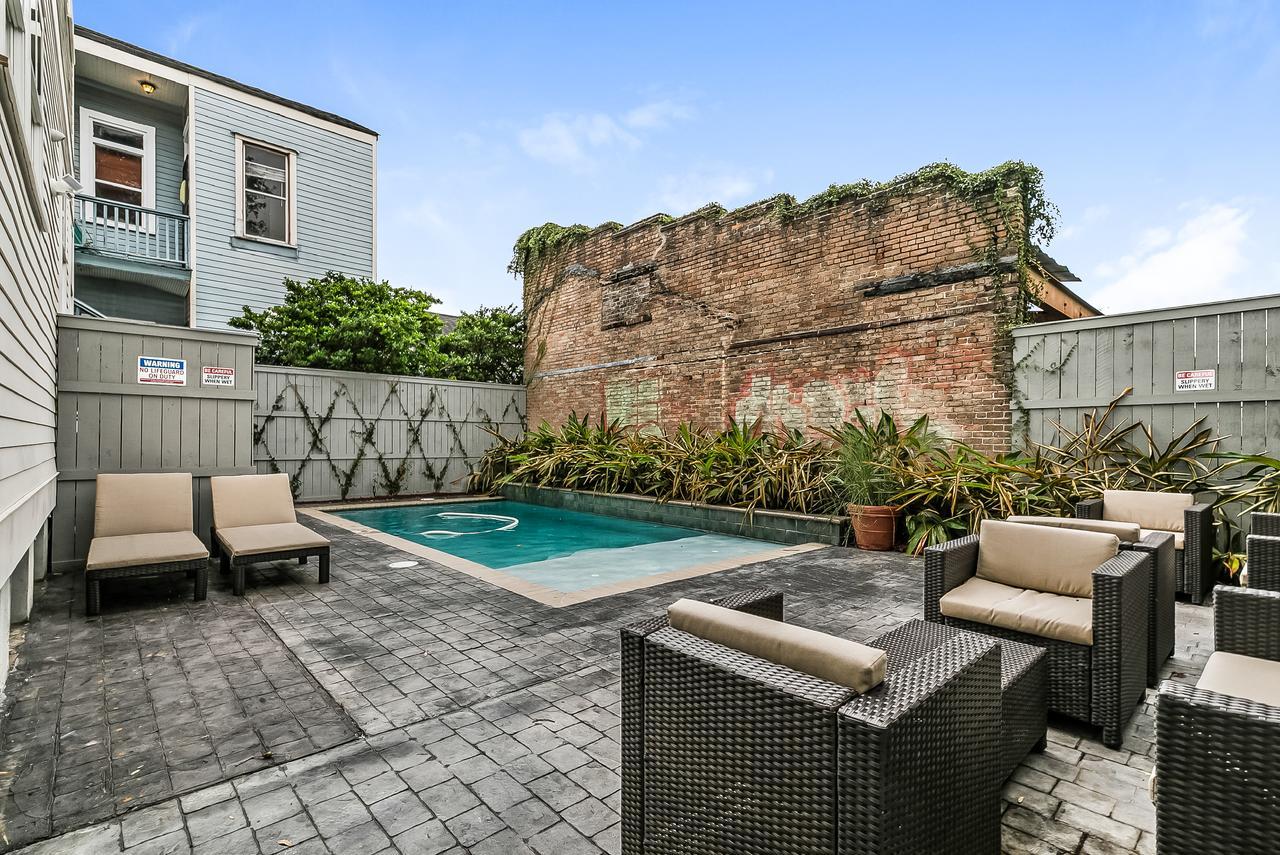 Modern 2br On Carondelet By Hosteeva Apartment