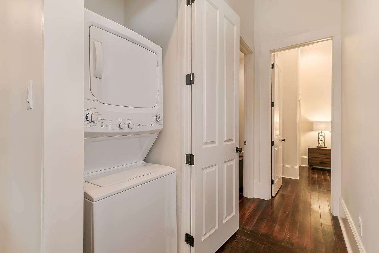 Modern 2br On Carondelet By Hosteeva New Orleans