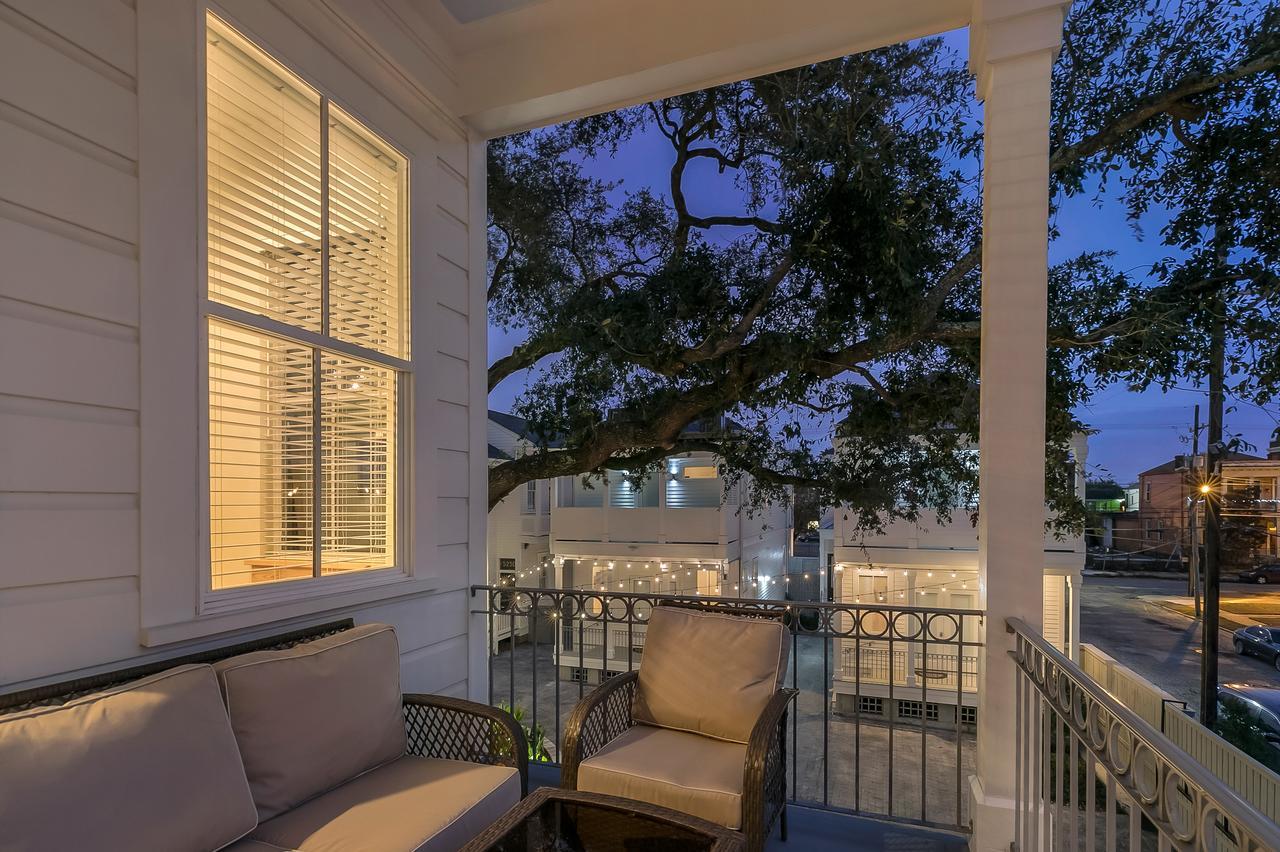 Hosteeva 3 Bedroom Close To St Charles 5 M Ride To Fq