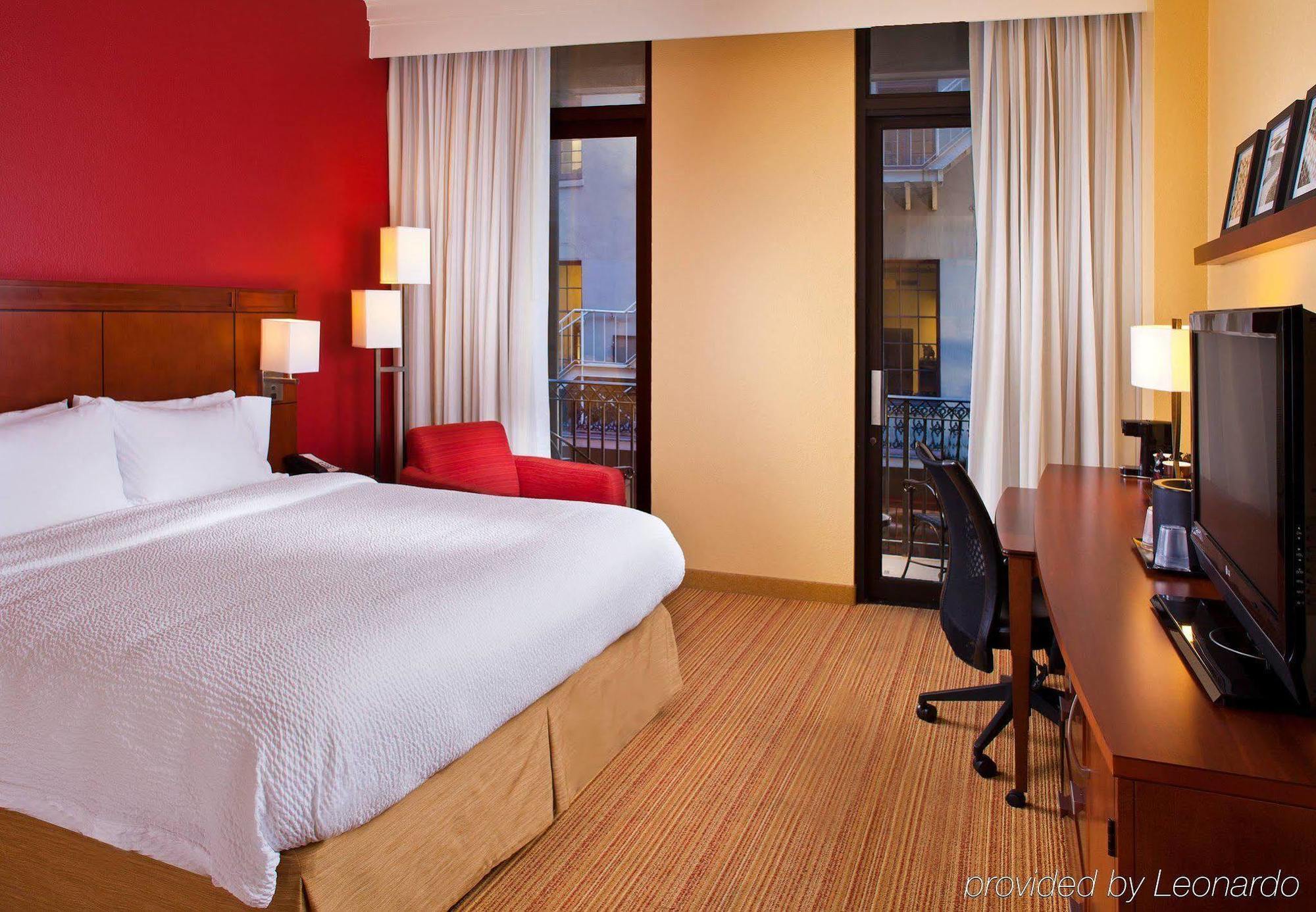 Hotel Courtyard By Marriott Downtown Near The French Quarter New Orleans