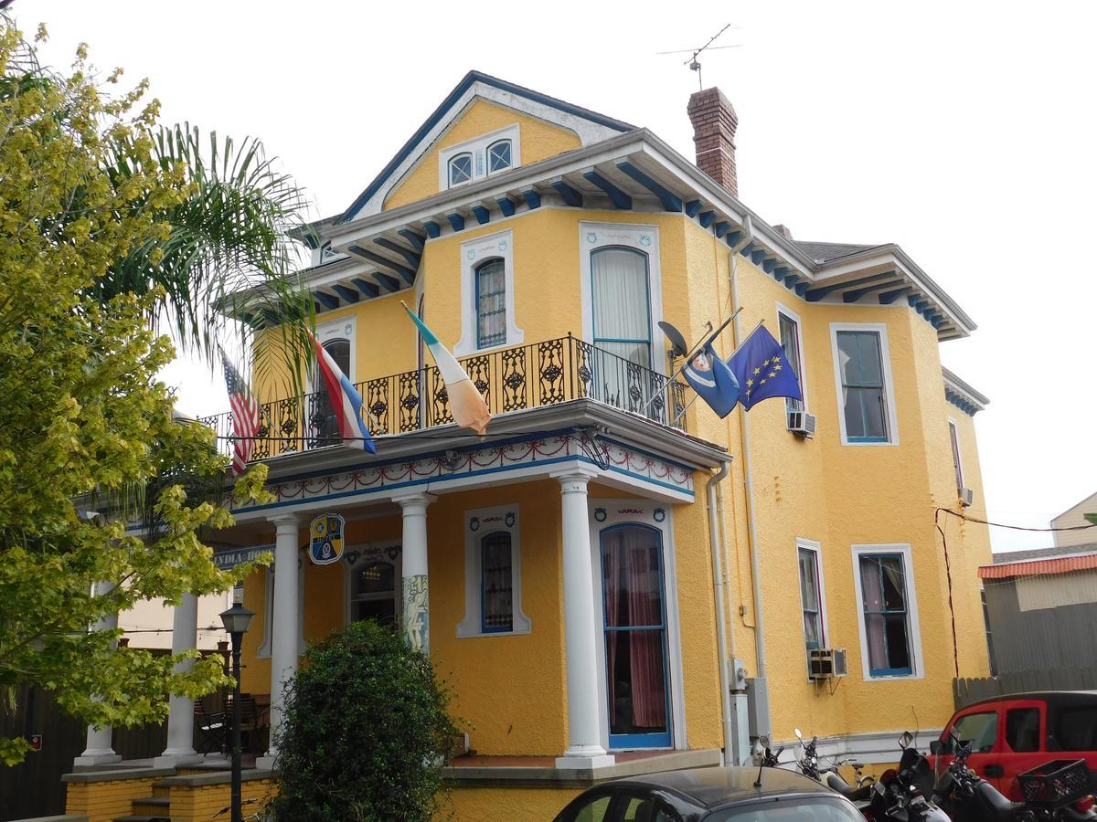 Hostel India House