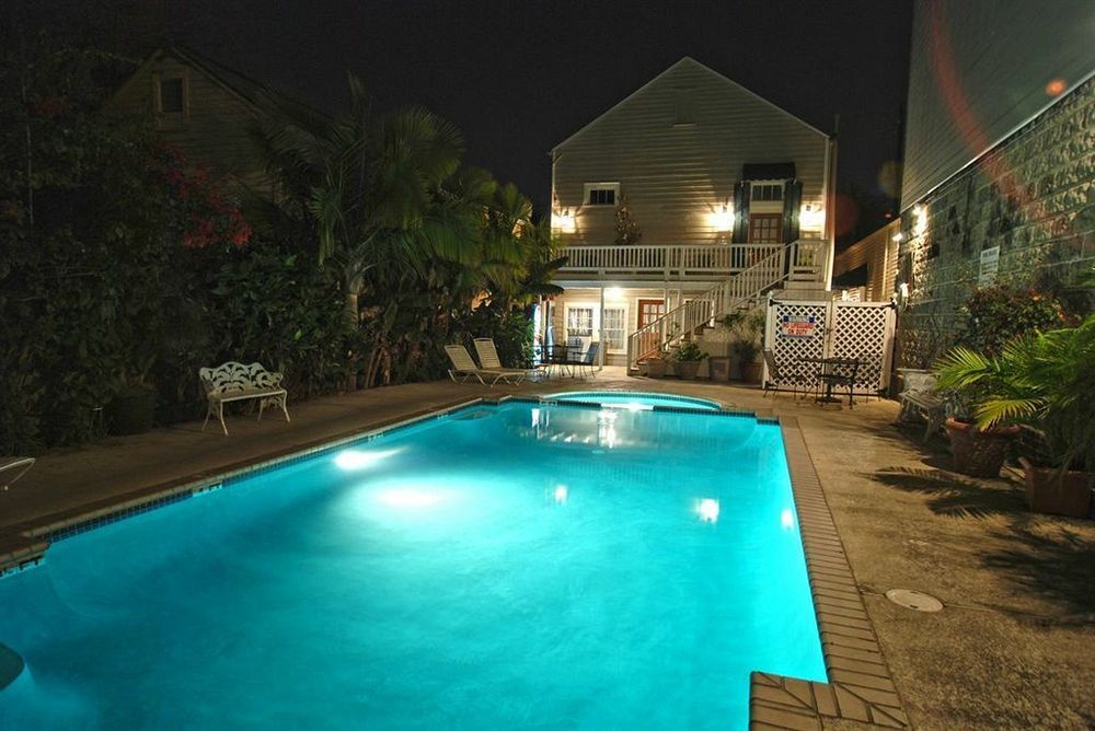 Hotel Lamothe House A French Quarter 4*