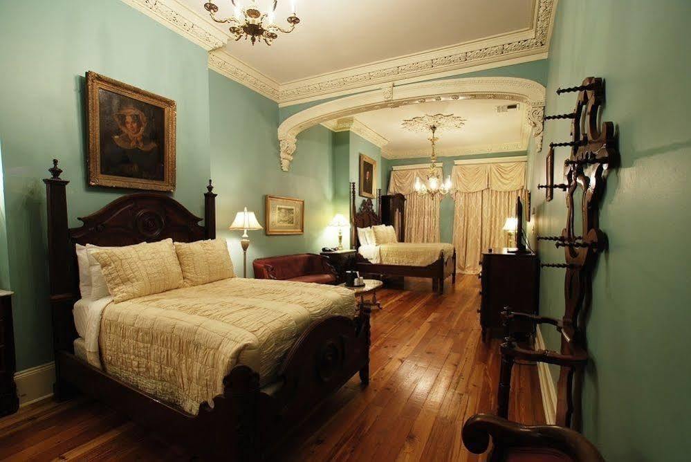 Lamothe House A French Quarter 4* New Orleans
