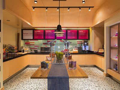 Aloft Downtown Hotel