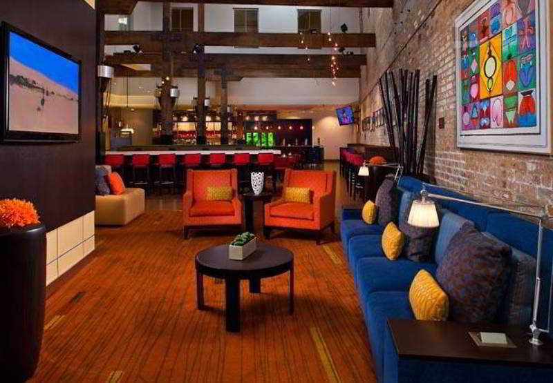 Courtyard By Marriott Warehouse Arts District 3* New Orleans