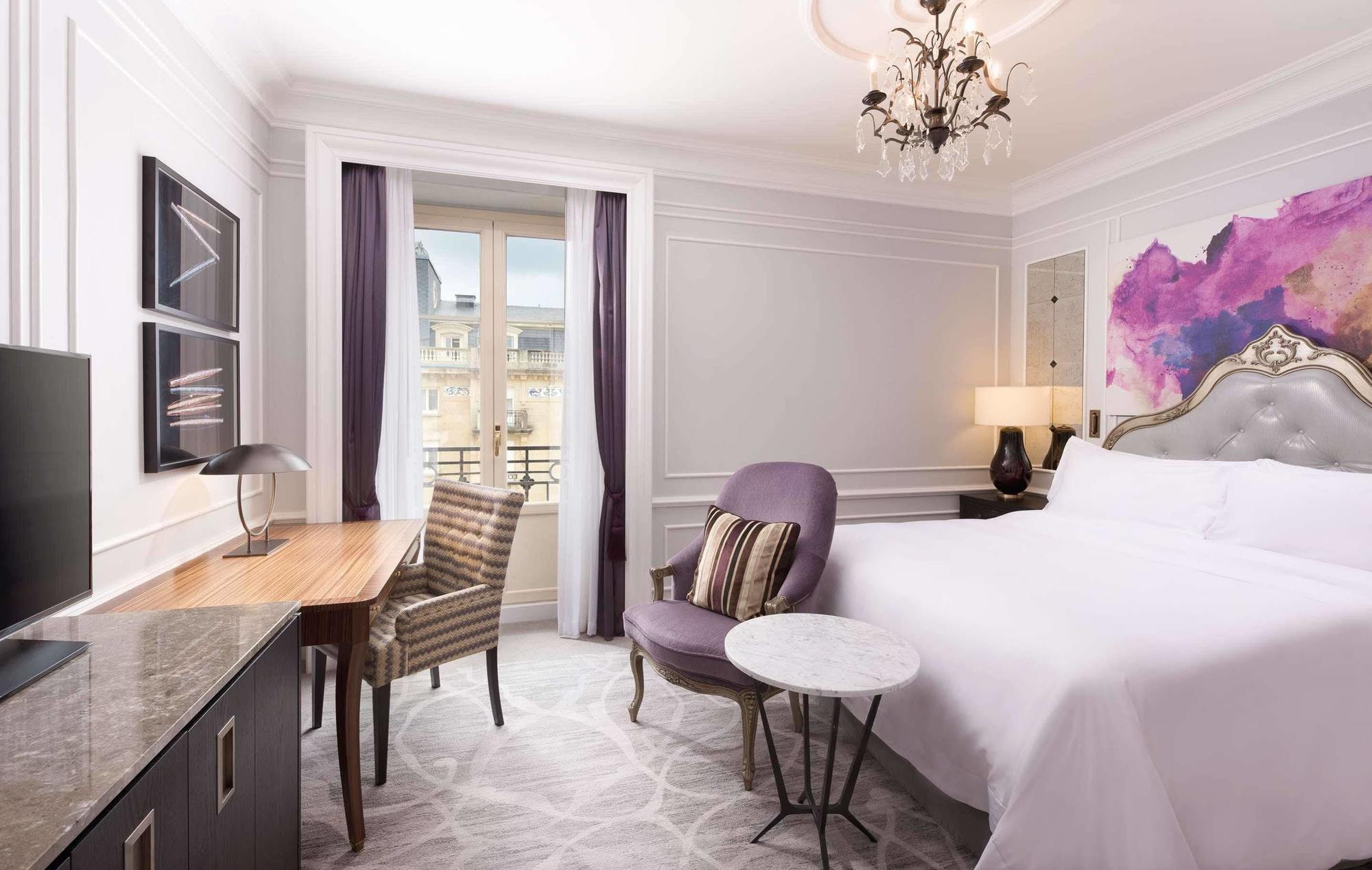Wyndham French Quarter Hotel 4*