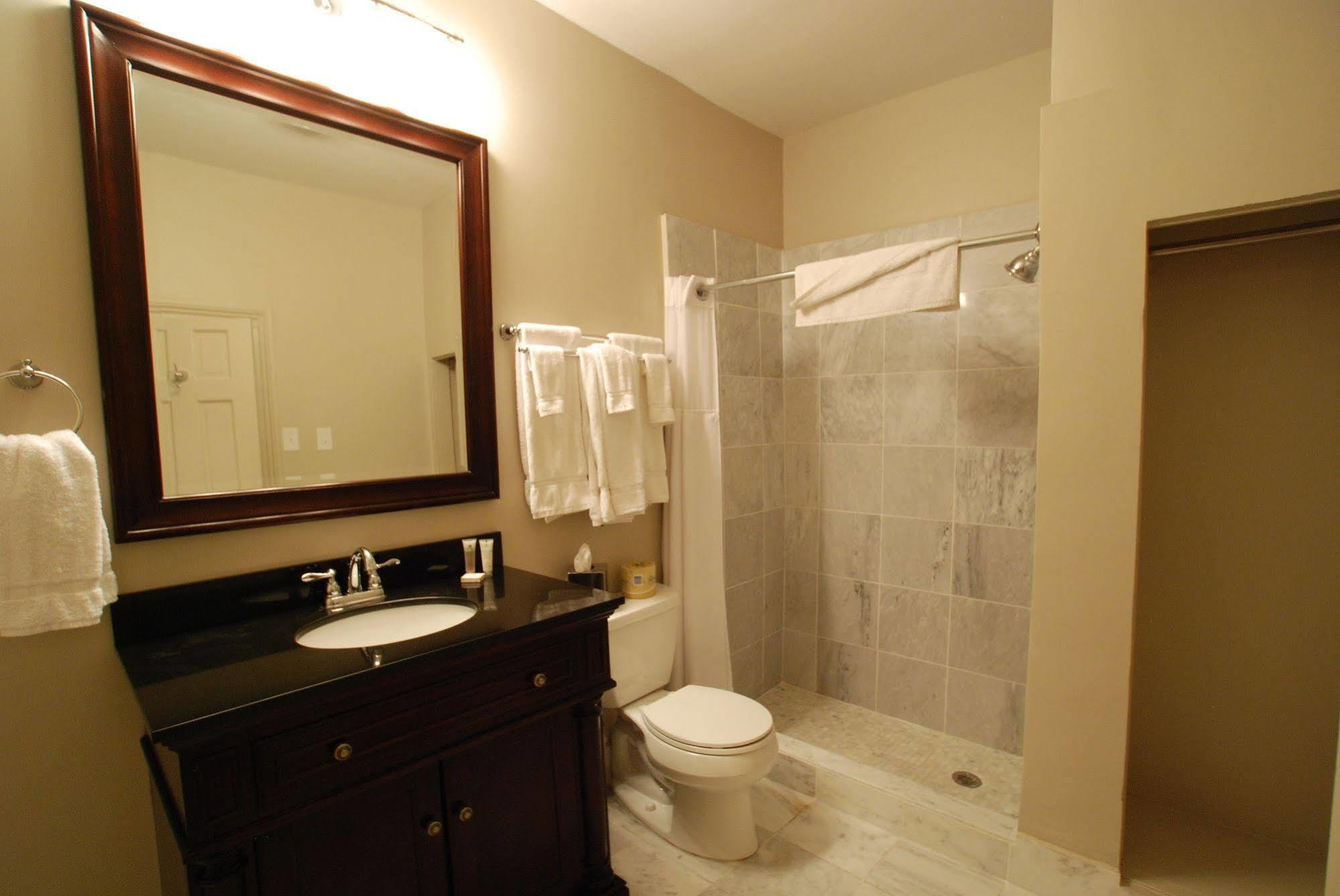 On St. Ann, A French Quarter Inn New Orleans