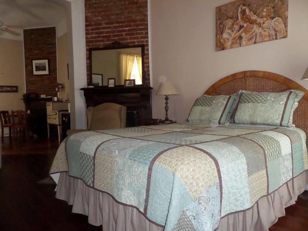 Garden District Bed & Breakfast New Orleans