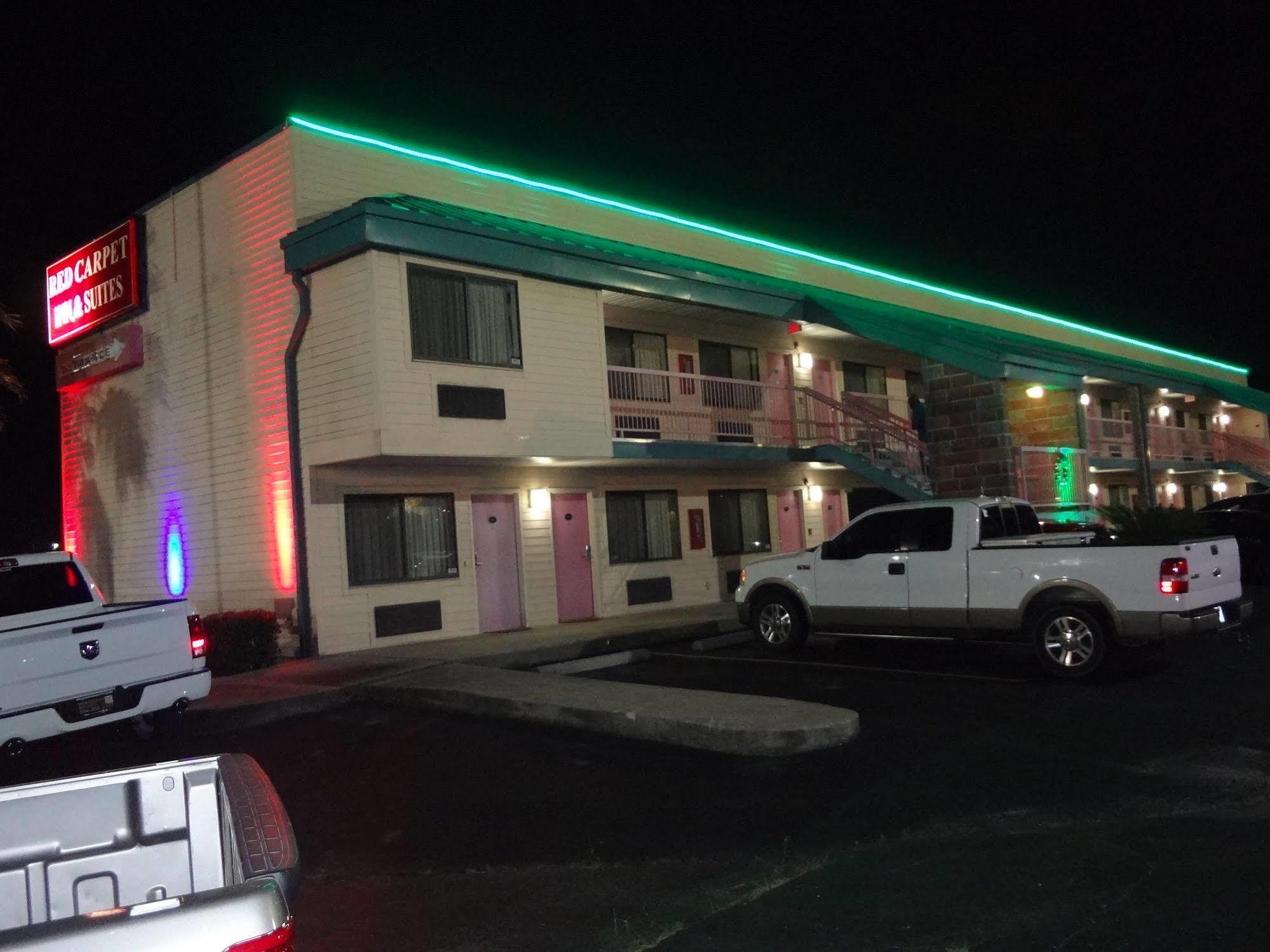 Hotel Nola &