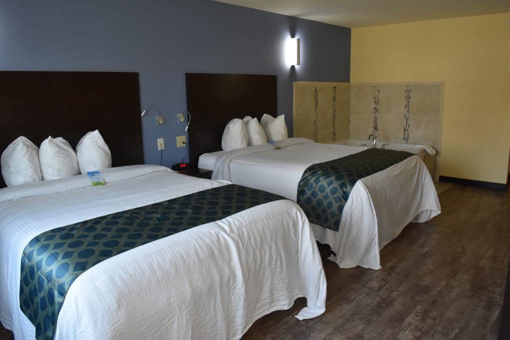 Hotel Days By Wyndham Pontchartrain