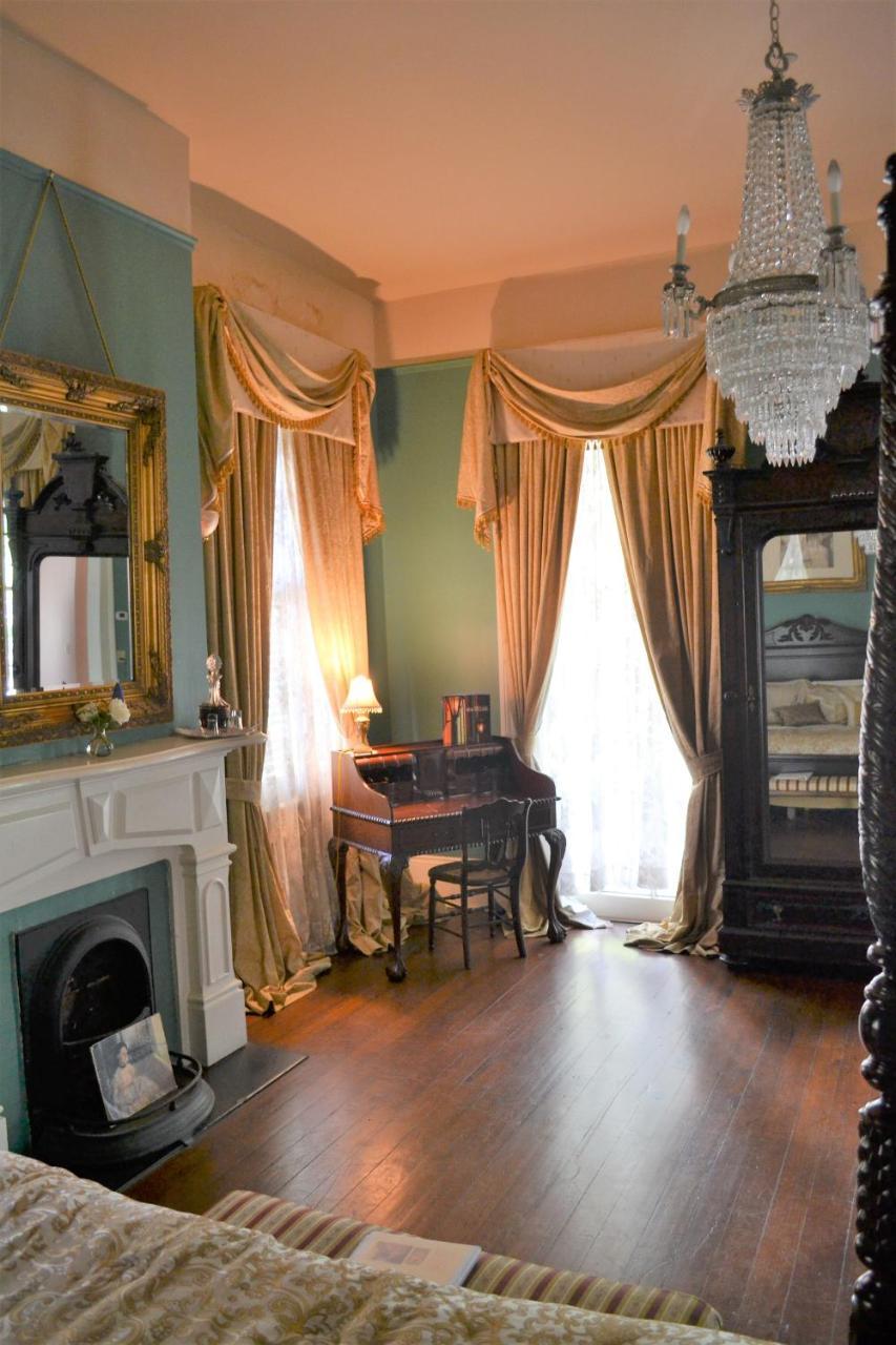 Bed & Breakfast Edgar Degas House Historic And Museum