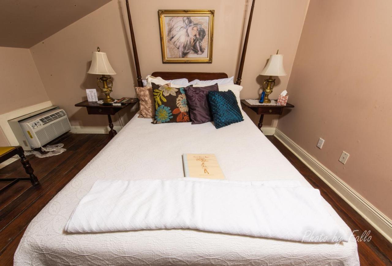 Edgar Degas House Historic And Museum Bed & Breakfast