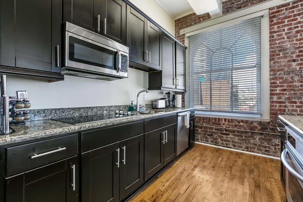 Spacious Close To Art & Culture Nola Apartment