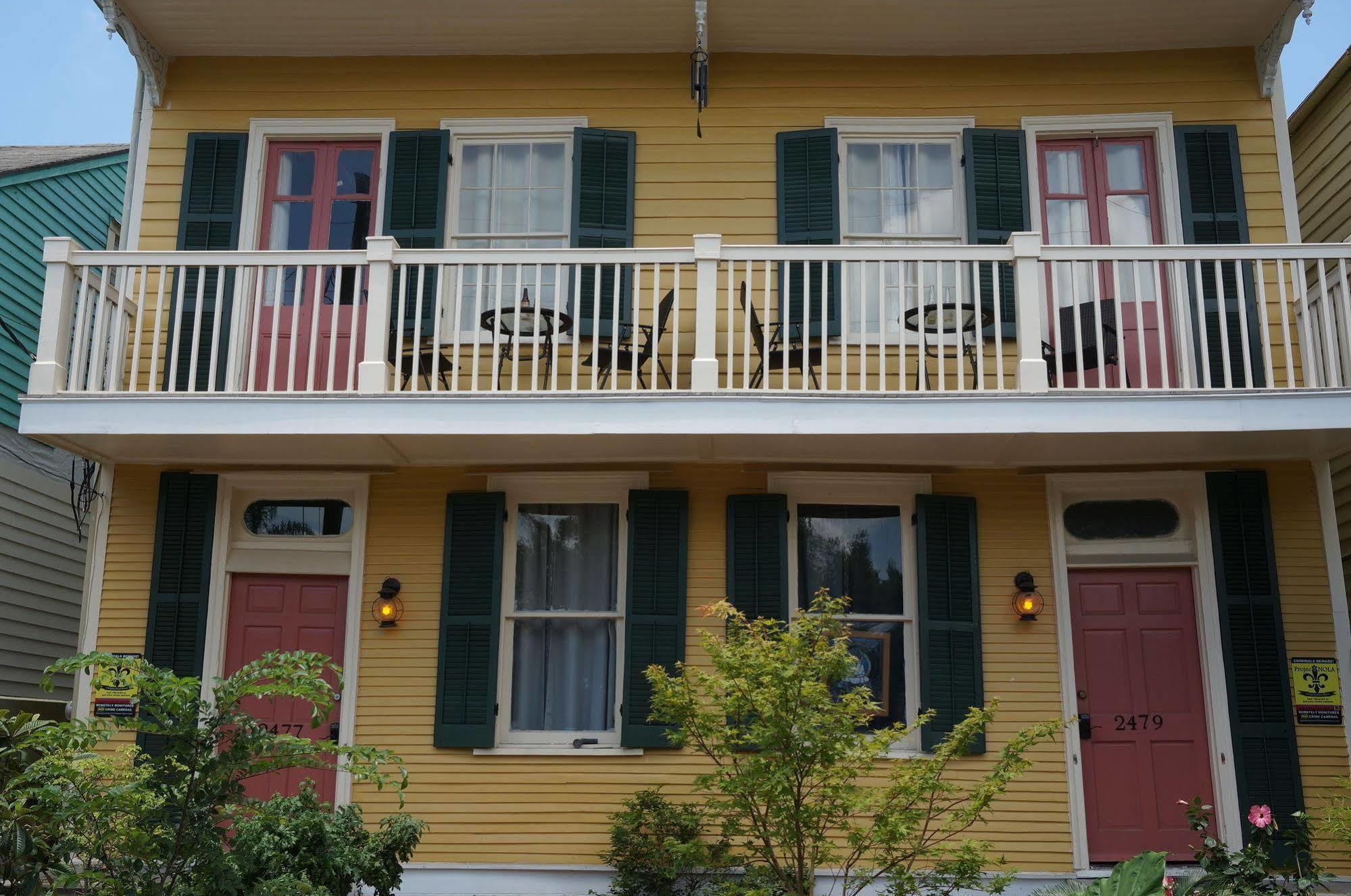 Balcony Bed & Breakfast