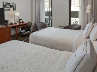 Courtyard By Marriott Downtown Near The French Quarter 3*