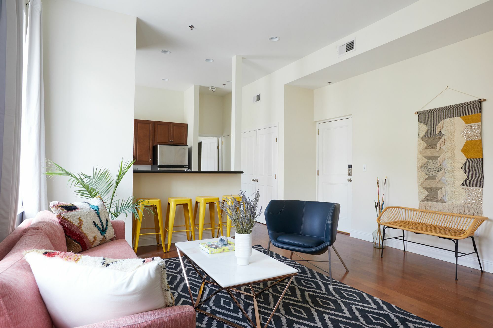 Bright 2br In Arts/warehouse District By Sonder * New Orleans