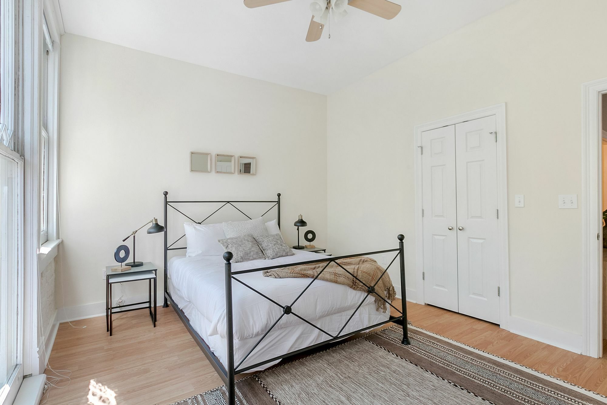 Chic 3br In Arts/warehouse District By Sonder