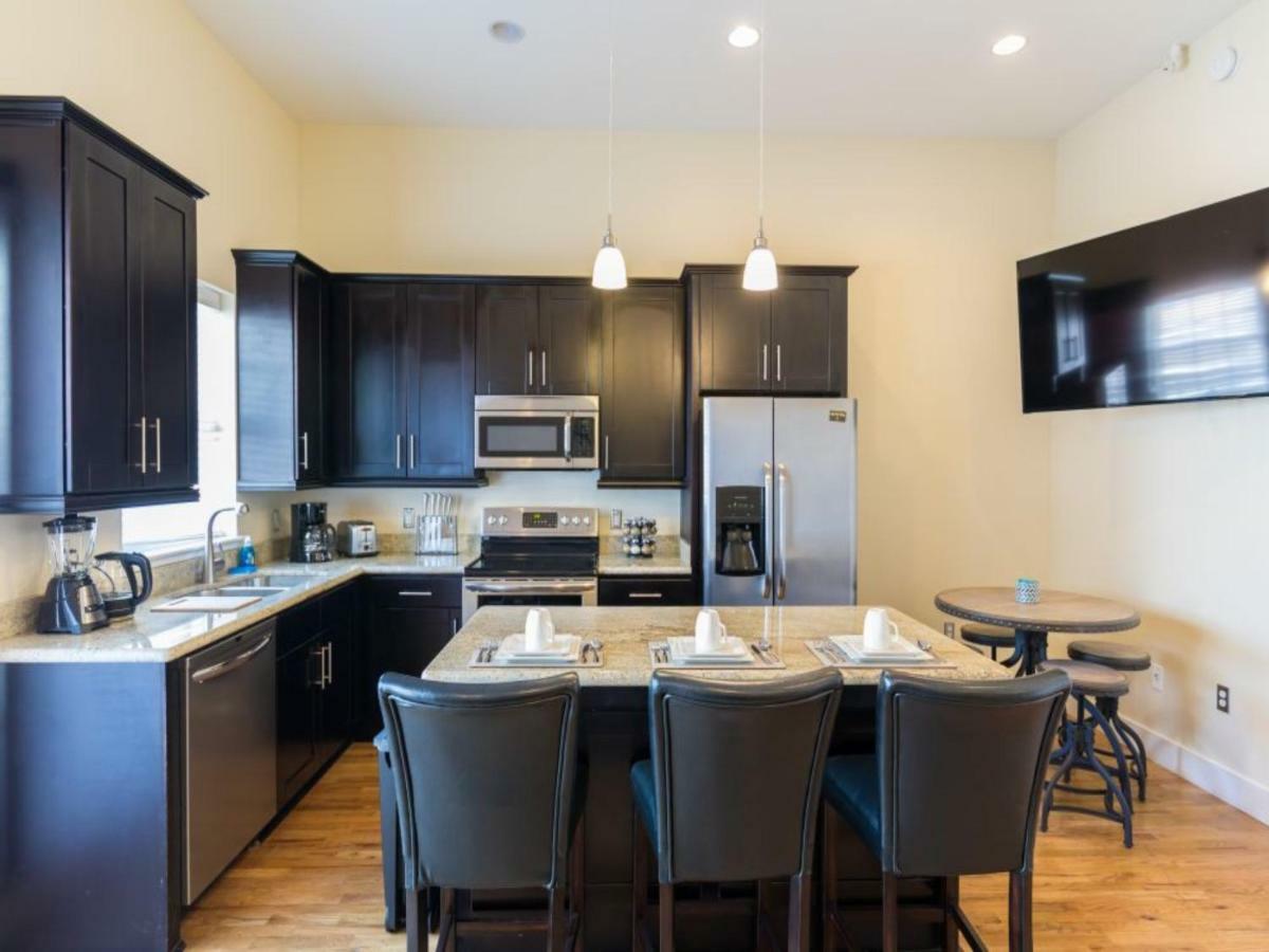 Apartment Spacious Lofts Close To French Quarter & Bourbon St. New Orleans