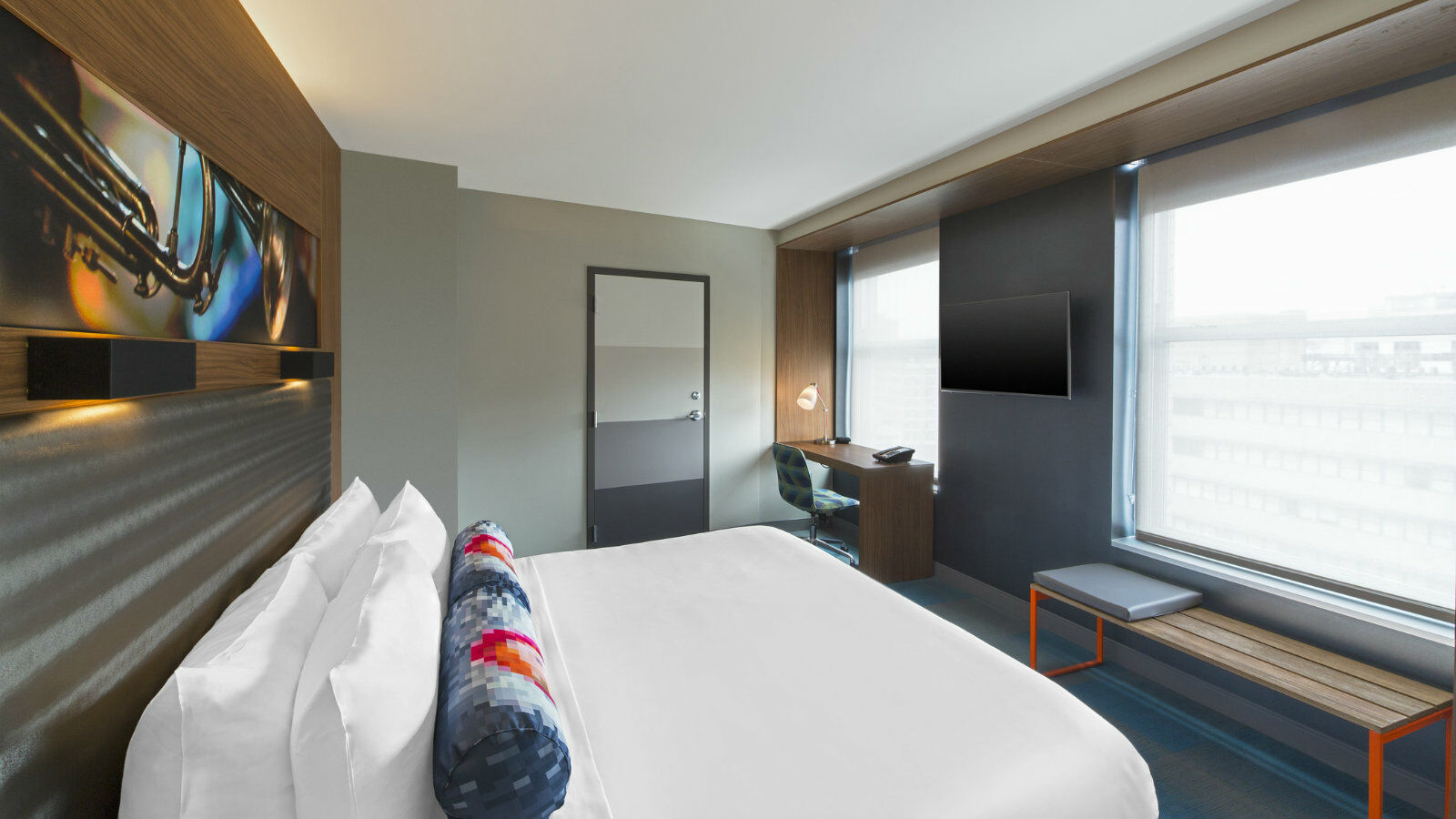 Aloft Downtown 3*