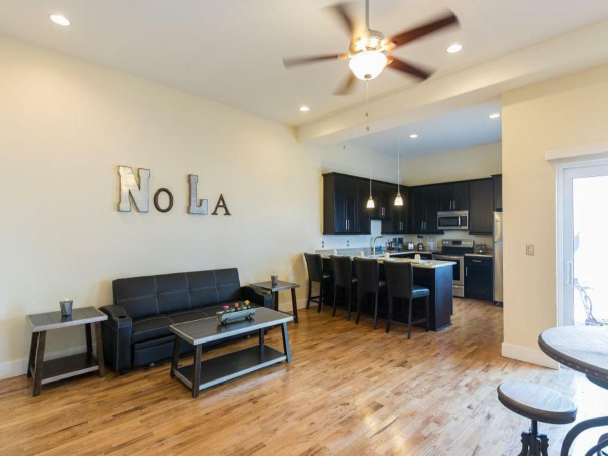 Modern Near French Quarter & Bourbon Street Apartment *