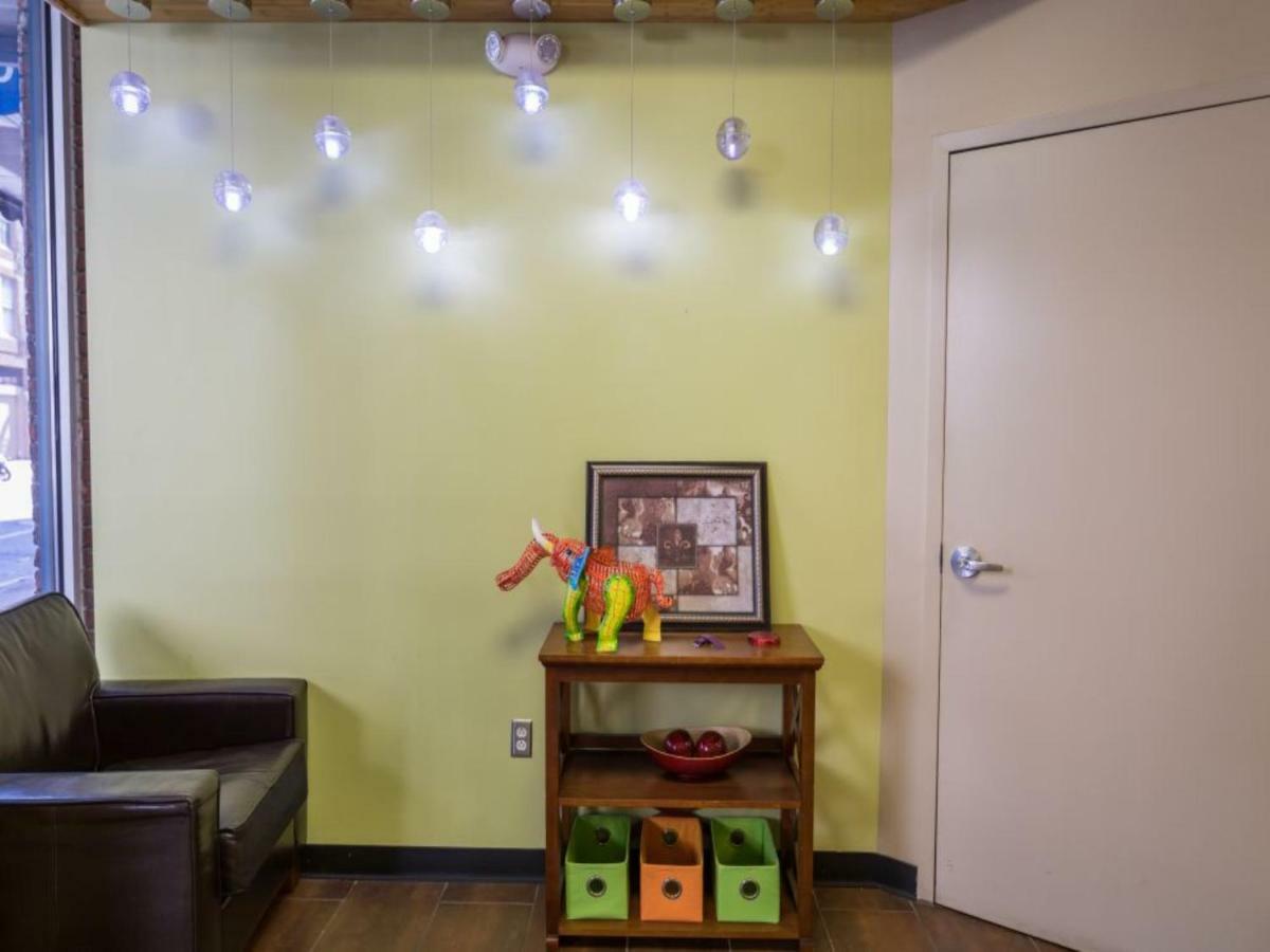 Spacious Lofts Close To French Quarter & Bourbon St. Apartment