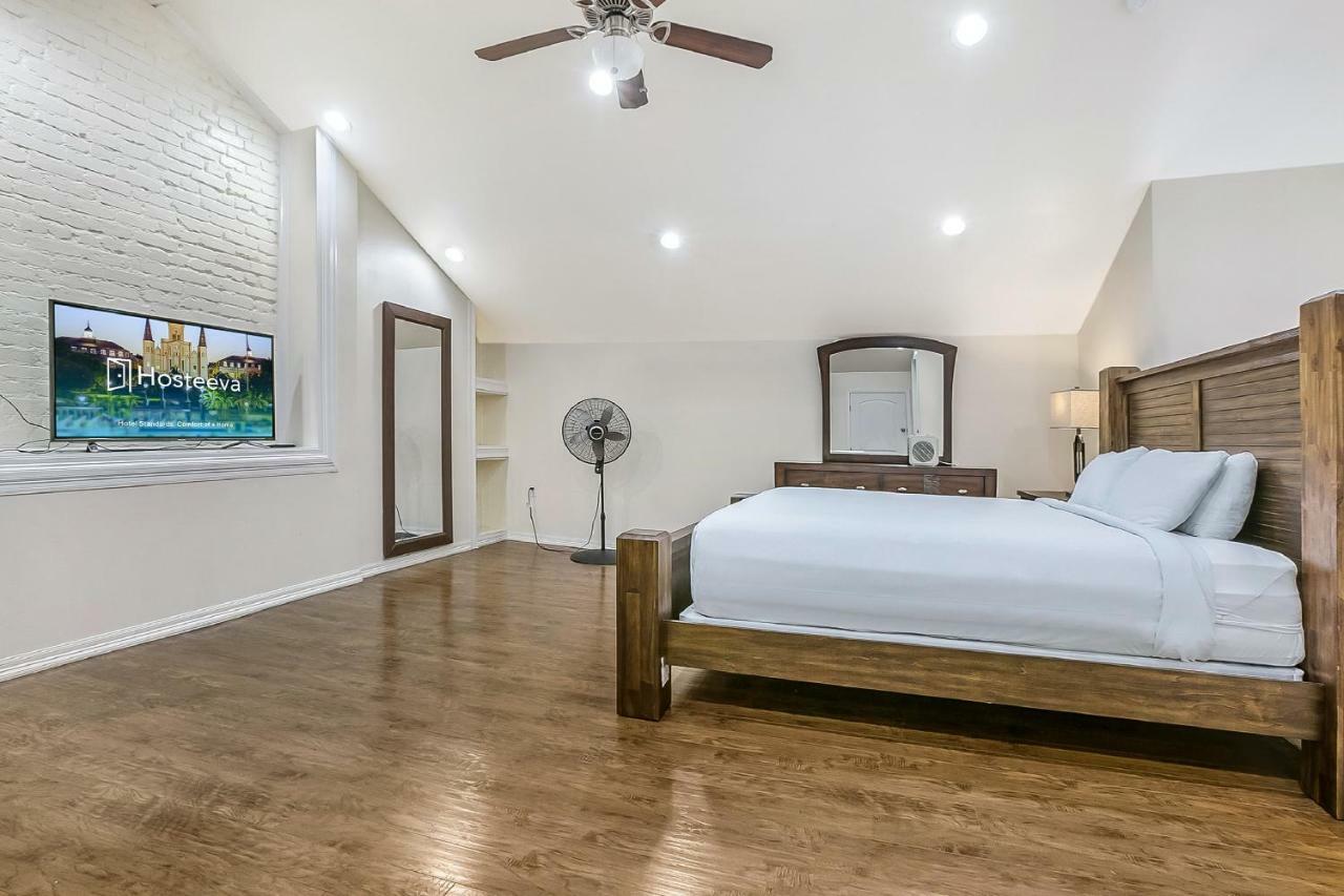 Modern 4br Penthouse In Downtown By Hosteeva Aparthotel