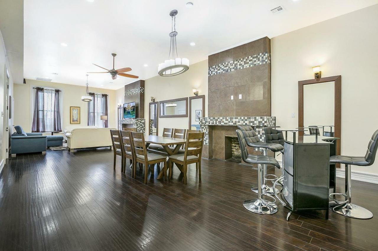 Modern 4br Penthouse In Downtown By Hosteeva