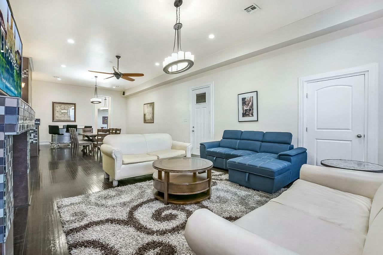 Modern 4br Penthouse In Downtown By Hosteeva