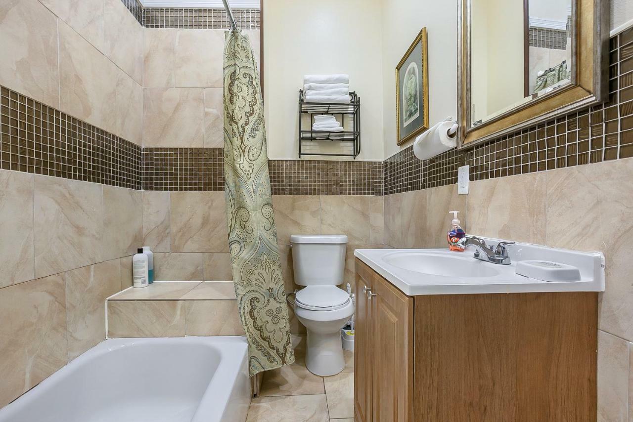 Aparthotel Modern 4br Penthouse In Downtown By Hosteeva New Orleans