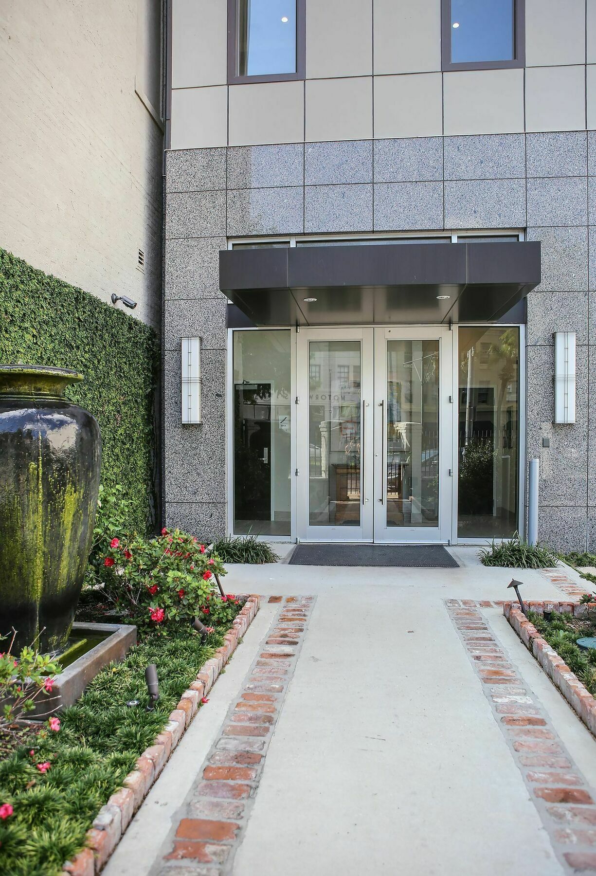 Penthouse 2br In C.b.d. By Sonder New Orleans