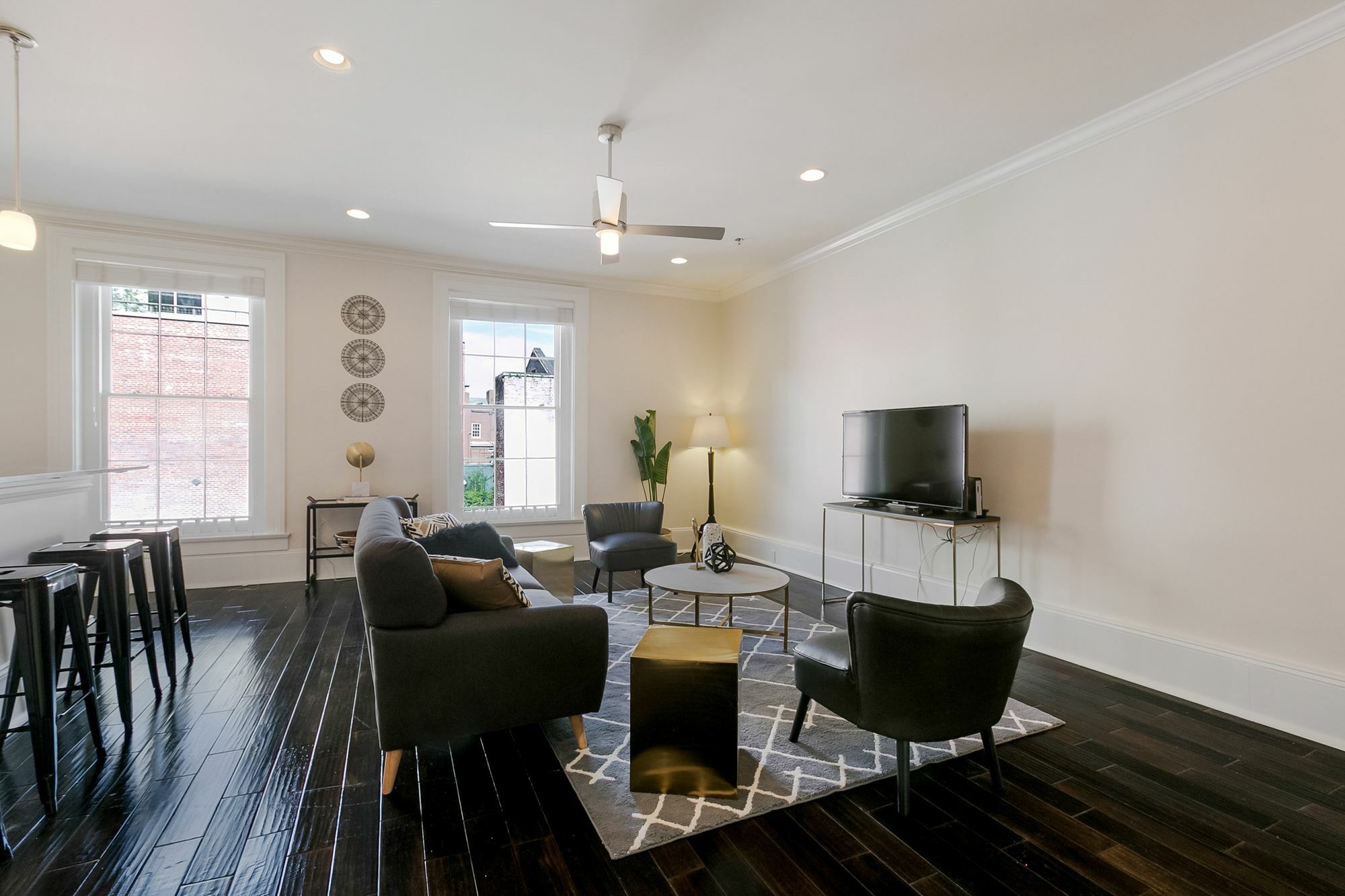 Airy 1br In C.b.d. By Sonder New Orleans