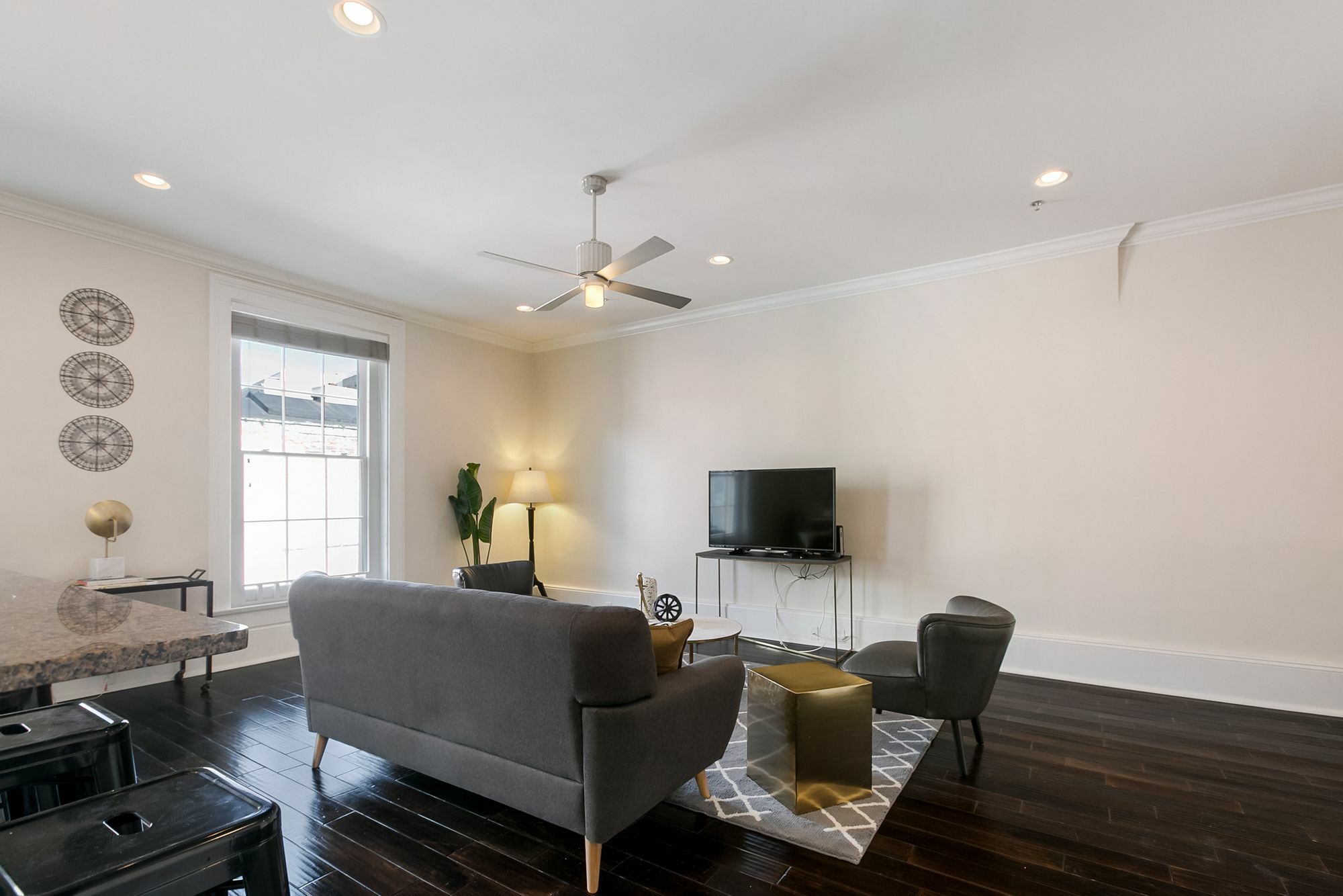 Apartment Airy 1br In C.b.d. By Sonder *