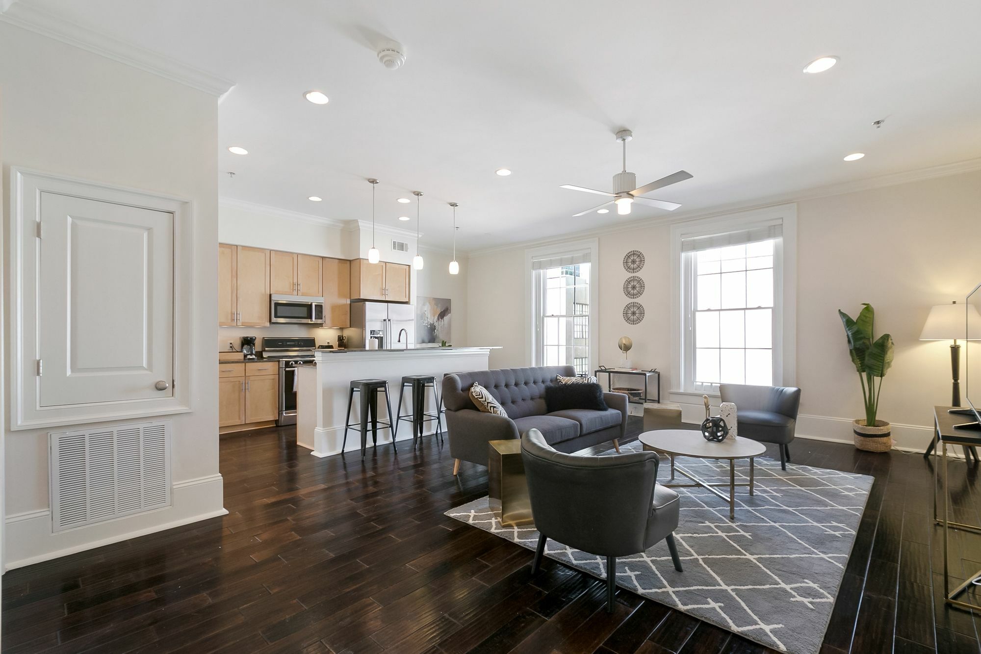 Airy 1br In C.b.d. By Sonder Apartment *