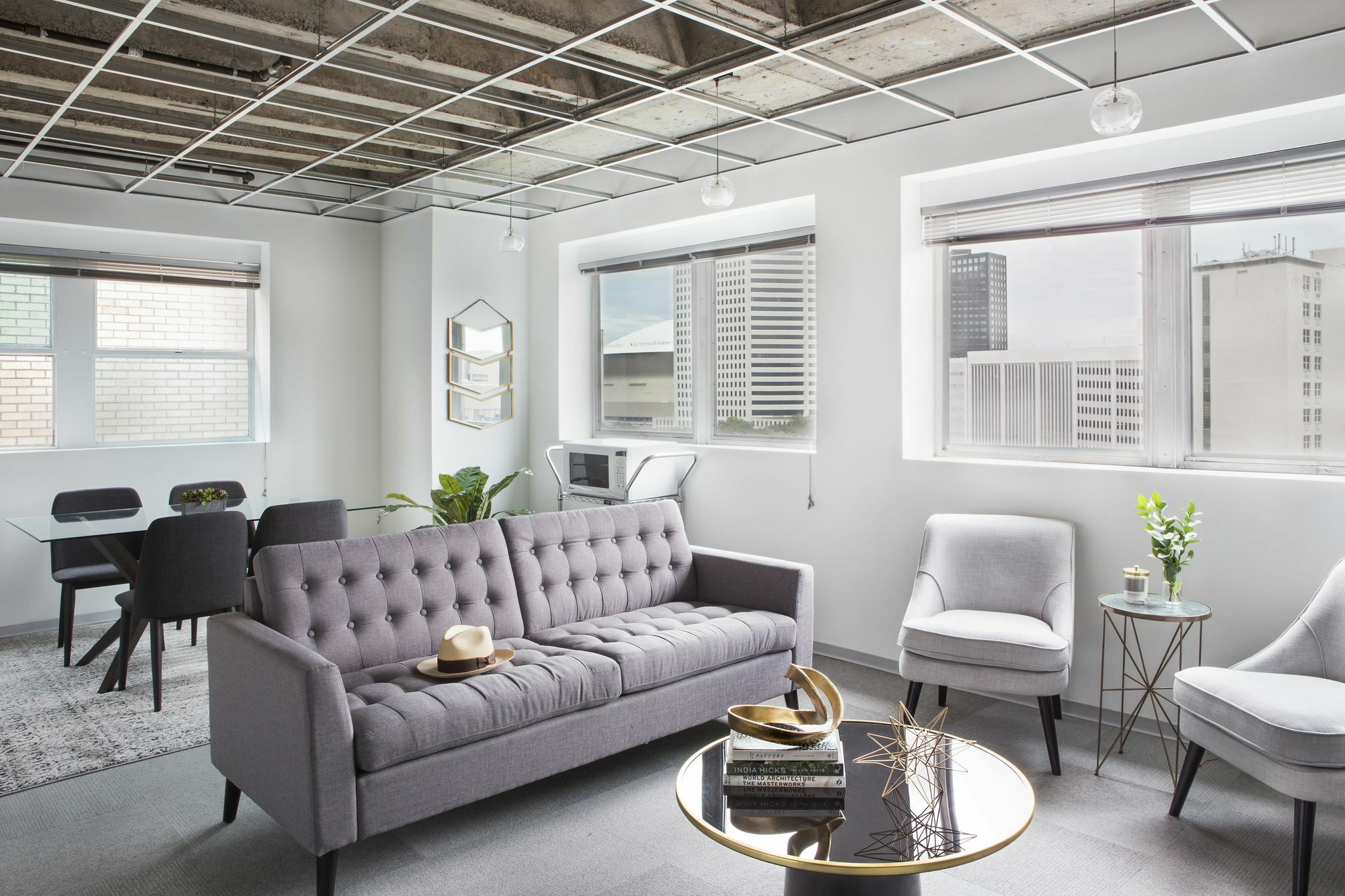 Modern 2br In C.b.d. By Sonder