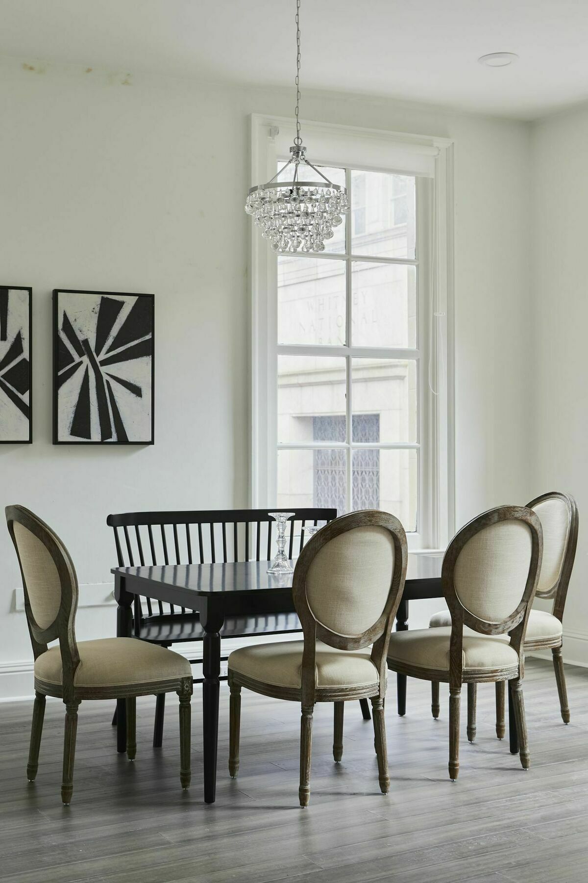 Distinctive 2br On Saint Charles Ave By Sonder