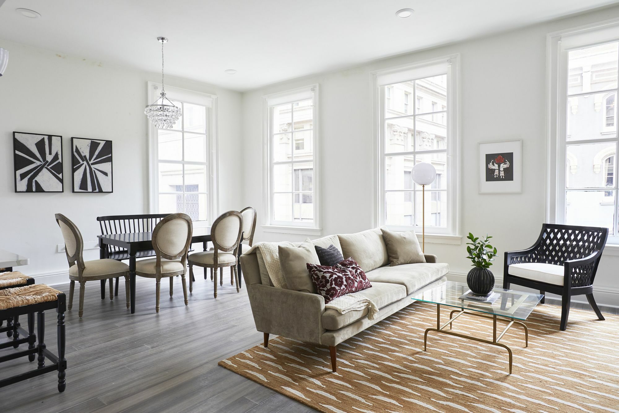 Apartment Distinctive 2br On Saint Charles Ave By Sonder