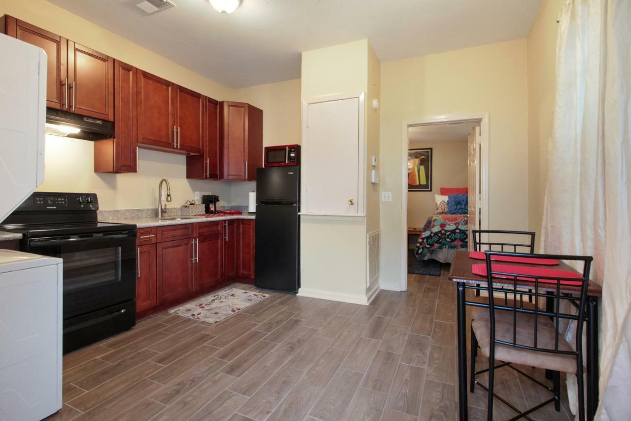 Apartment N Broad *