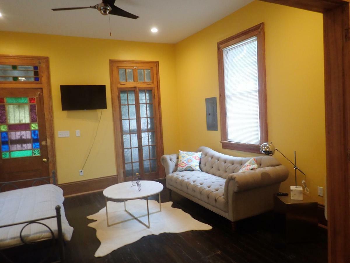 Historic Modern Uptown Apartment New Orleans